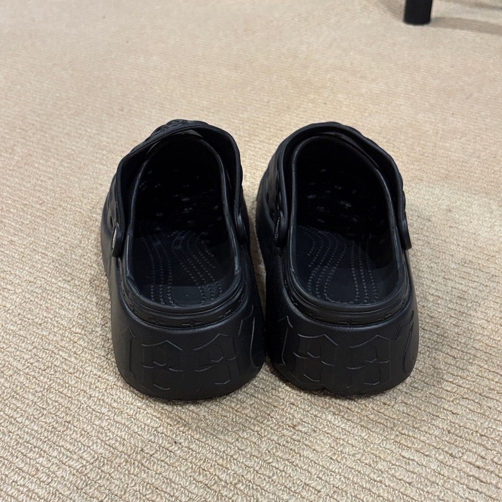 Black Platform Clogs - Picture 2 of 3